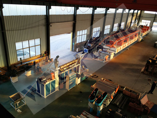 420kw de potência do motor principal PVC pó PVC bobina Loop Mat Extruder Machine